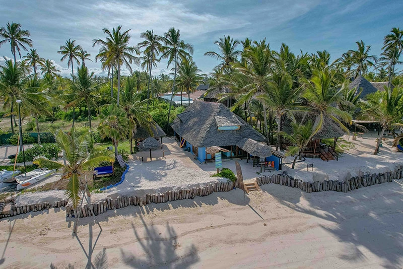 Breezes Beach Club - 22